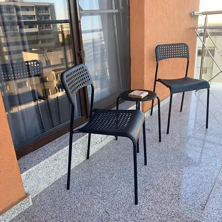 Ap Nou Cu 2 In Centrul Bucurestiului Bukarest