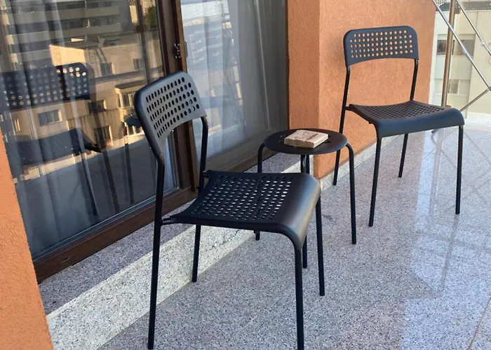 Ap Nou Cu 2 In Centrul Bucurestiului Бухарест