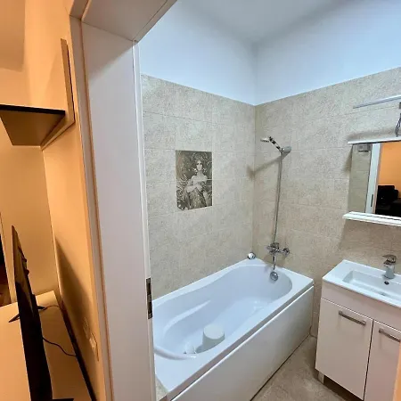 Ap Nou Cu 2 In Centrul Bucurestiului Appartamento