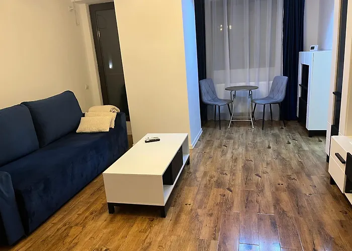 Ap Nou Cu 2 In Centrul Bucurestiului アパート ブカレスト