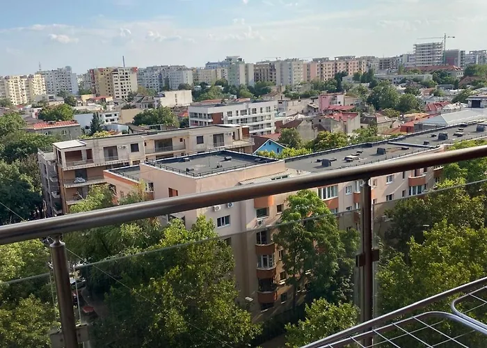 Ap Nou Cu 2 In Centrul Bucurestiului アパート *