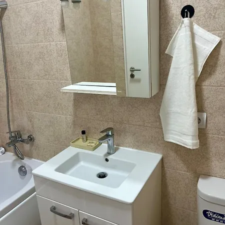 Ap Nou Cu 2 In Centrul Bucurestiului Bucarest